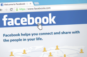 Maxthon extends international facebook presence: Maxthon fan pages